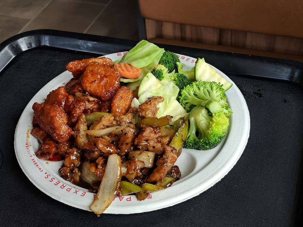 Panda Express | 25631 US-59, Kingwood, TX 77339 | Phone: (832) 644-1099