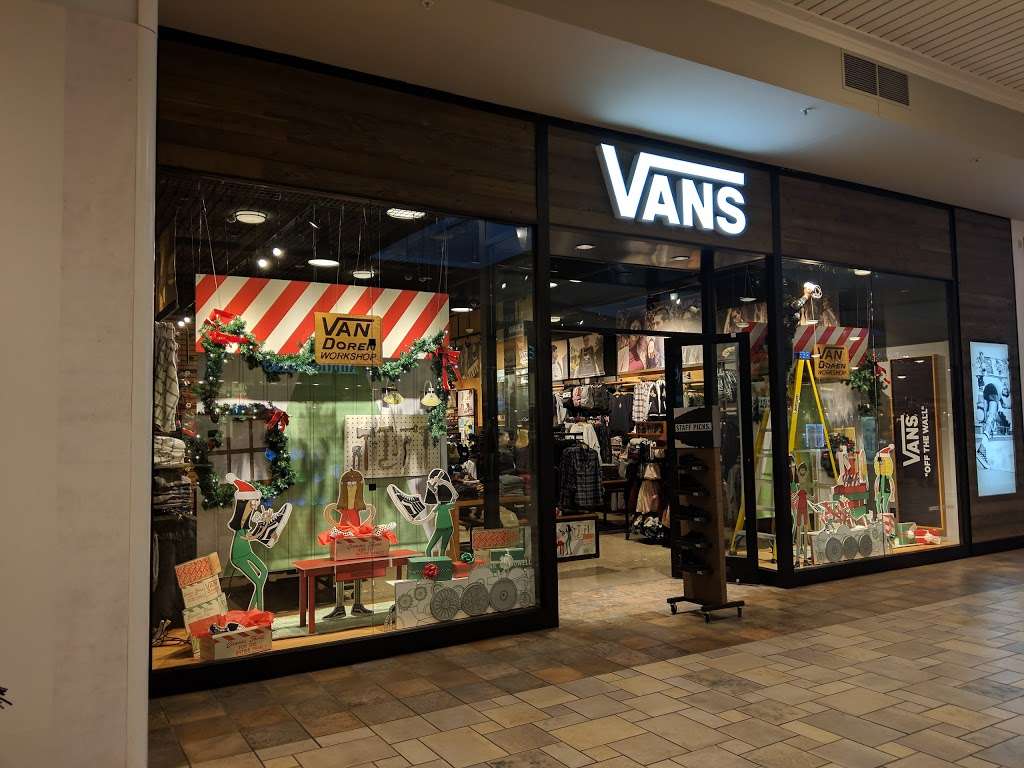 vans store indiana