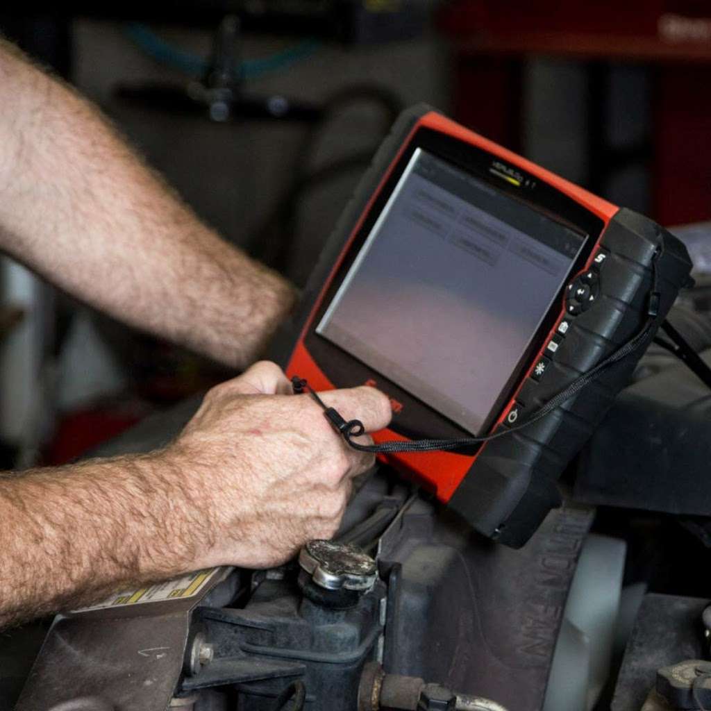 Master Tech Automotive Services | 237 W 17th St, Berwick, PA 18603 | Phone: (570) 752-6033