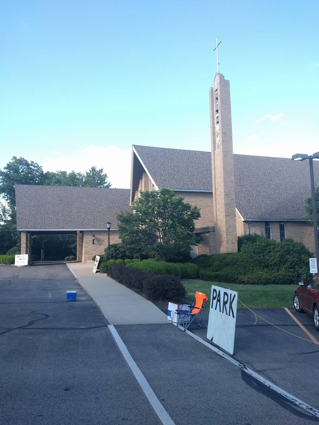 Our Lady of Visitation Church | 3172 South Rd, Cincinnati, OH 45248, USA | Phone: (513) 922-2056