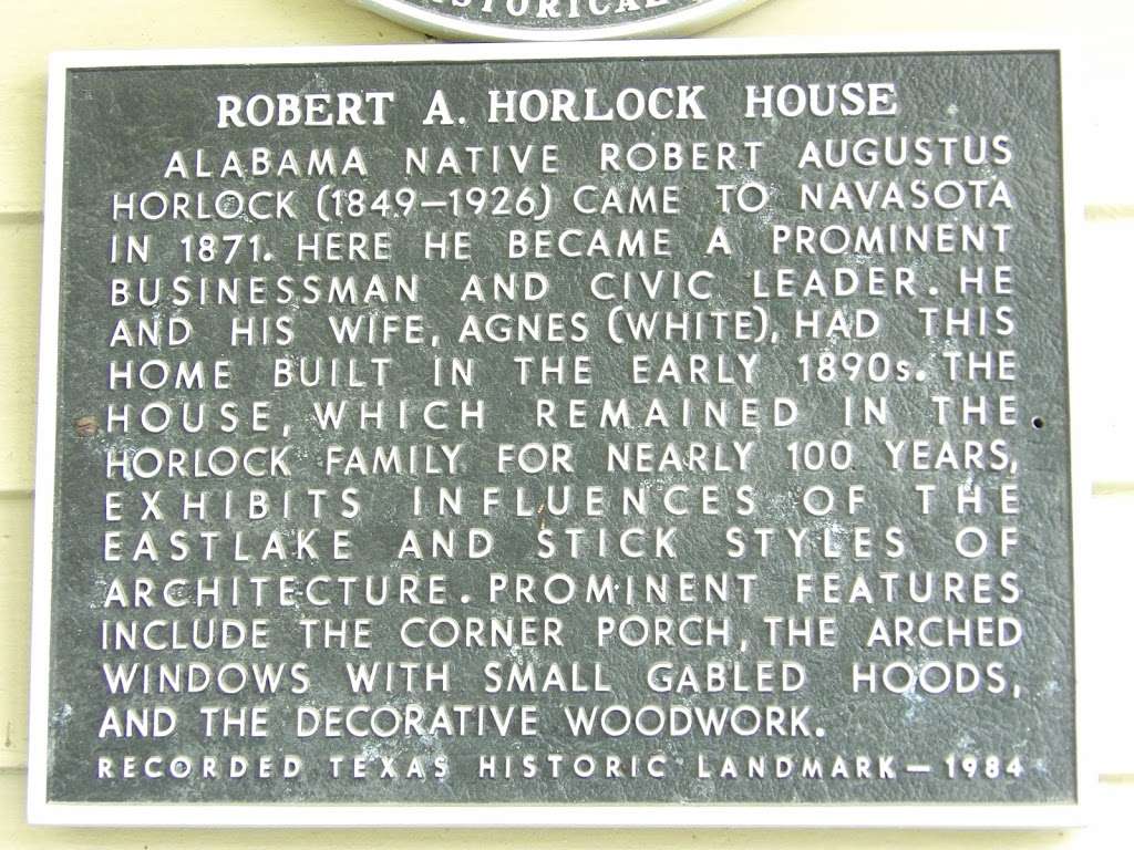 Horlock House: Art Gallery & History Museum | 1215 E Washington Ave, Navasota, TX 77868, USA