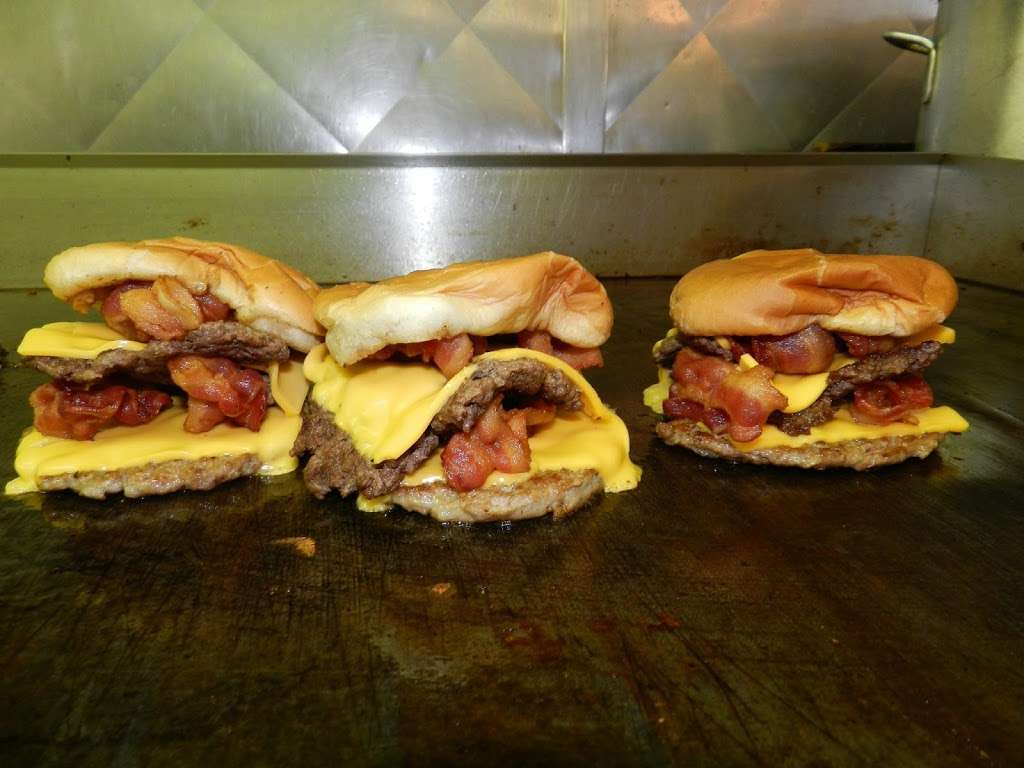 The Spot Drive-In | 2117 75th St, Kenosha, WI 53143 | Phone: (262) 654-9294