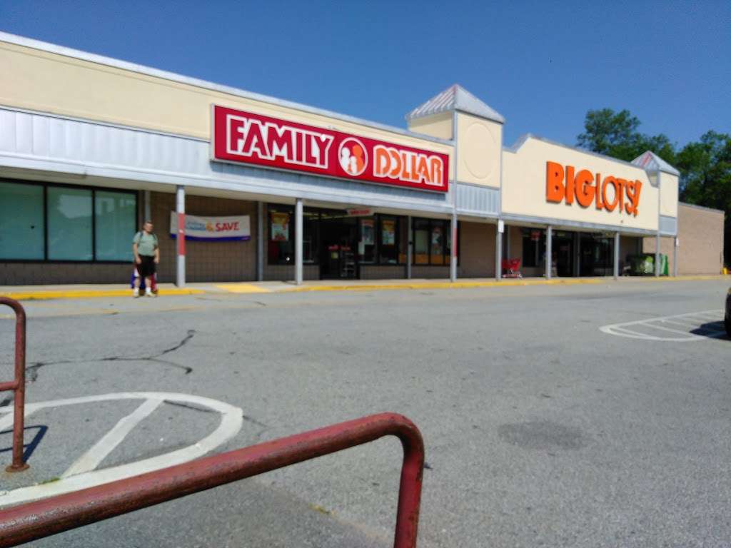 Big Lots | 217 S Main St, Attleboro, MA 02703, USA | Phone: (508) 226-4598