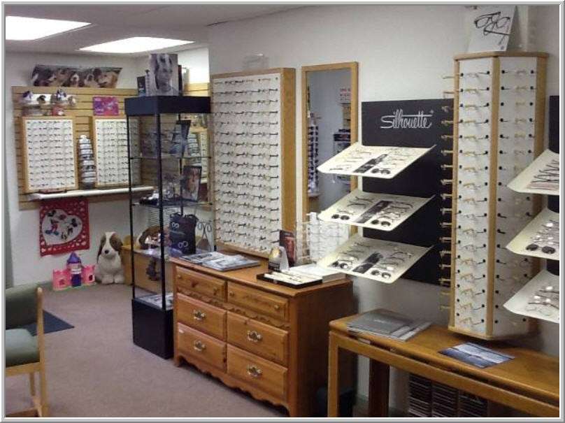 Newtown Optical | 239 N Sycamore St, Newtown, PA 18940 | Phone: (215) 860-2255