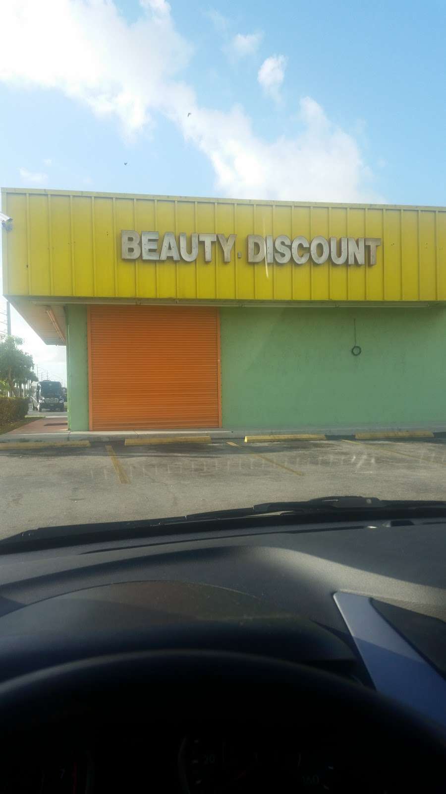 Super Beauty Discount | 11090 NW 7th Ave, Miami, FL 33168, USA | Phone: (305) 754-4541