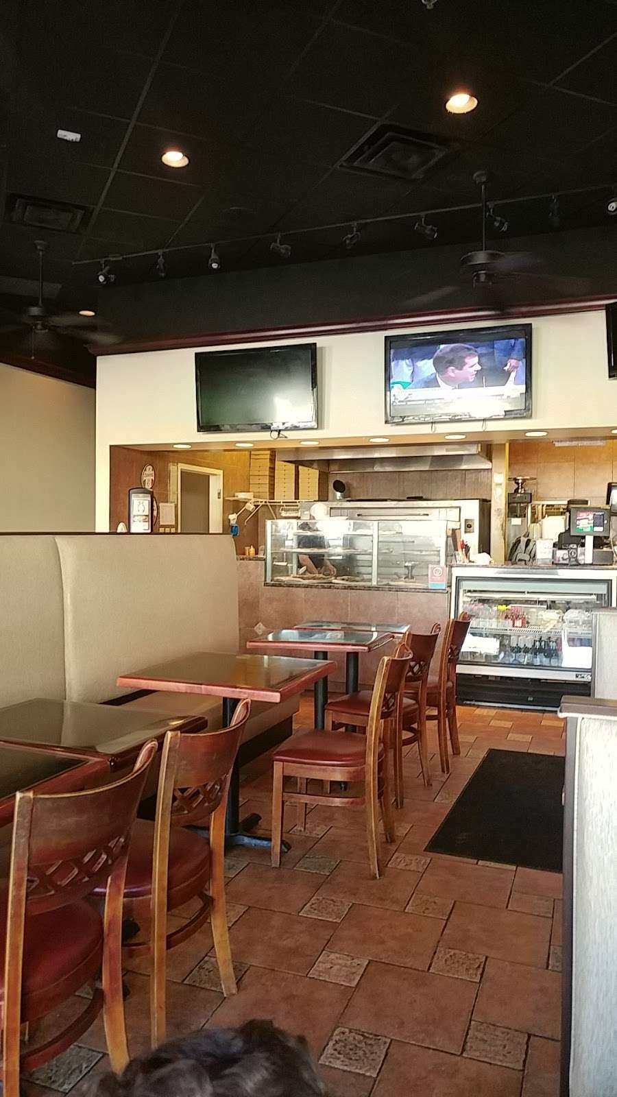 Pizzeria Valdiano | 1610 Town Center Dr, Lakeland, FL 33803, USA | Phone: (863) 686-3730