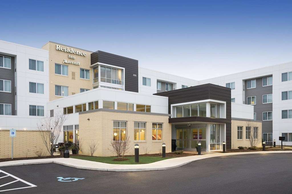 Residence Inn by Marriott Milwaukee West | 1300 Discovery Pkwy, Wauwatosa, WI 53226, USA | Phone: (414) 258-2575