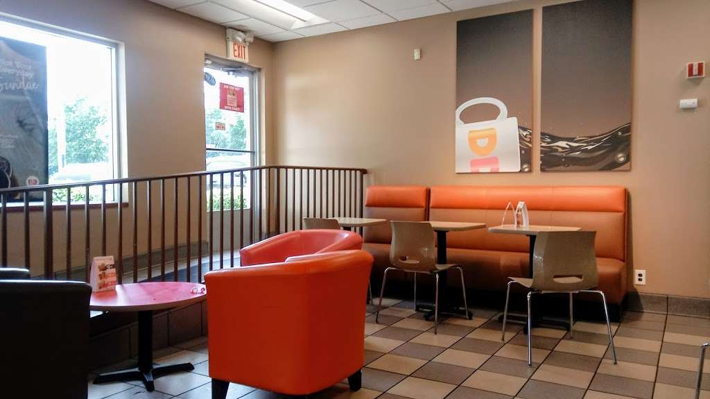 Dunkin Donuts | 2112 NJ-35, Oakhurst, NJ 07755 | Phone: (732) 695-2256