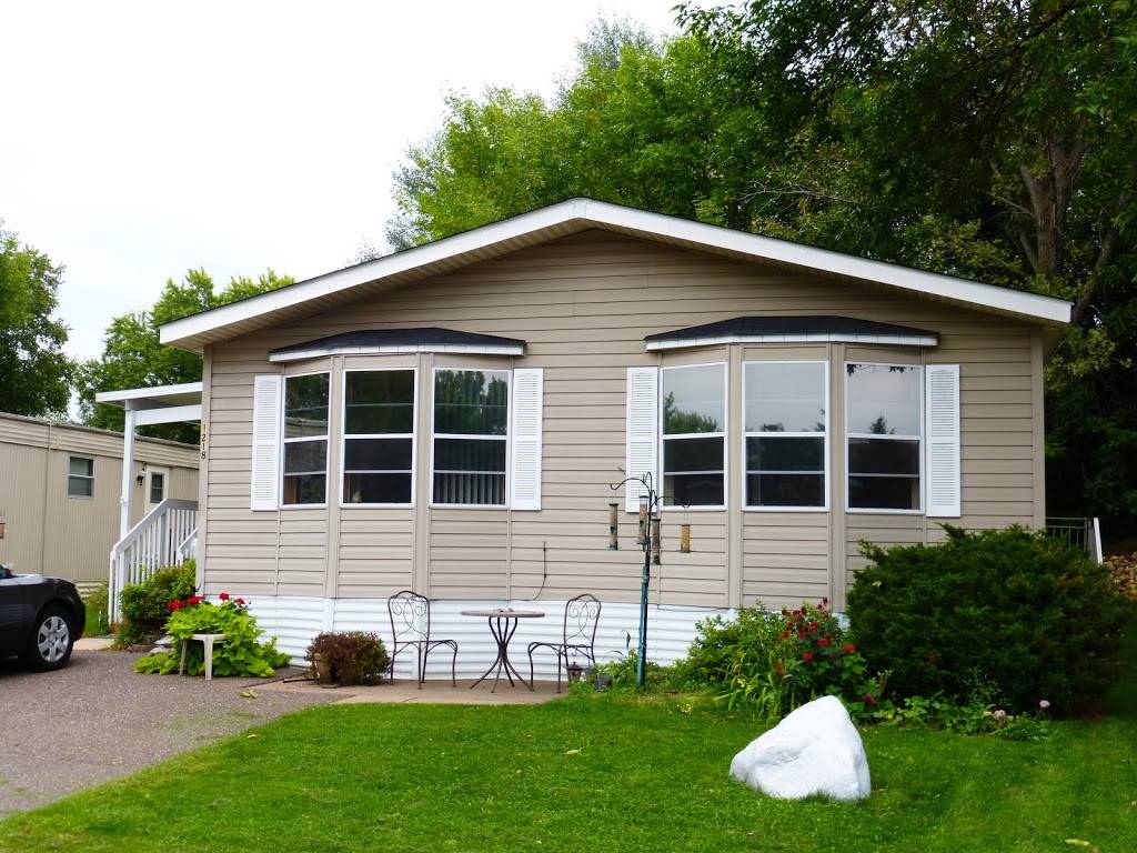 Beaver Lake Estates Manufactured Home Community | 2425 Maryland Ave E, Maplewood, MN 55119, USA | Phone: (651) 777-1341