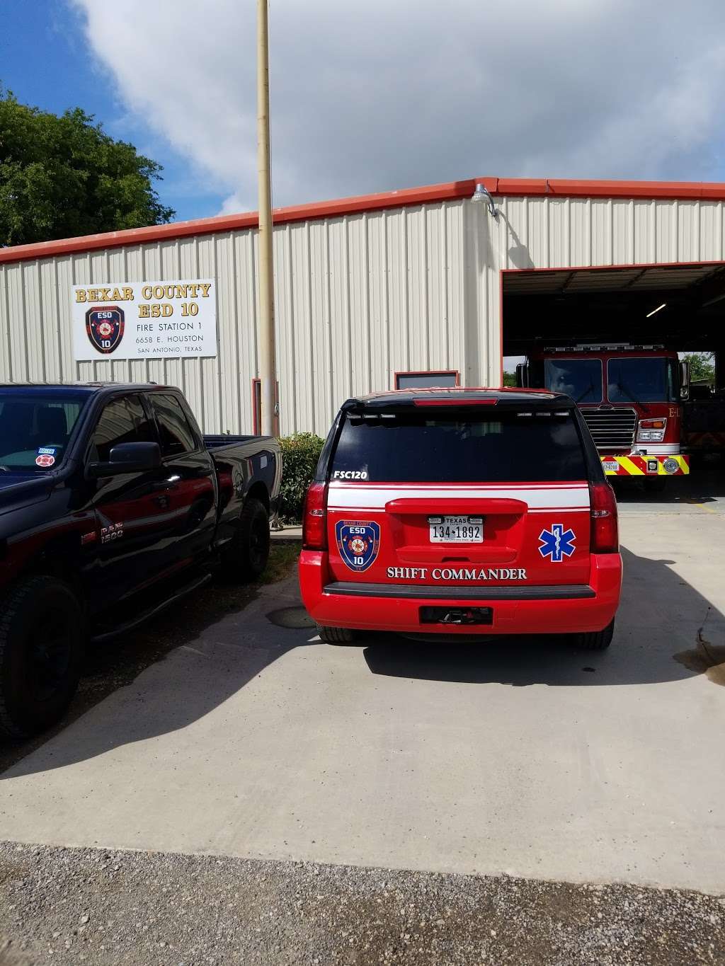 Bexar County ESD #10 Station 1 | 2113 6658, FM 1346, San Antonio, TX 78220, USA | Phone: (210) 661-3144