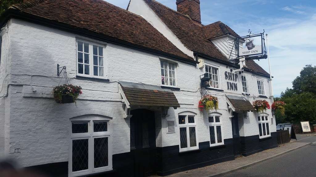 Ship Inn | 14 The St, Cobham, Gravesend DA12 3BN, UK | Phone: 01474 814326