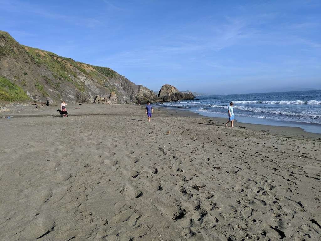 Birdwalk Coastal Access Trail | 355 CA-1, Bodega Bay, CA 94923 | Phone: (707) 875-3540