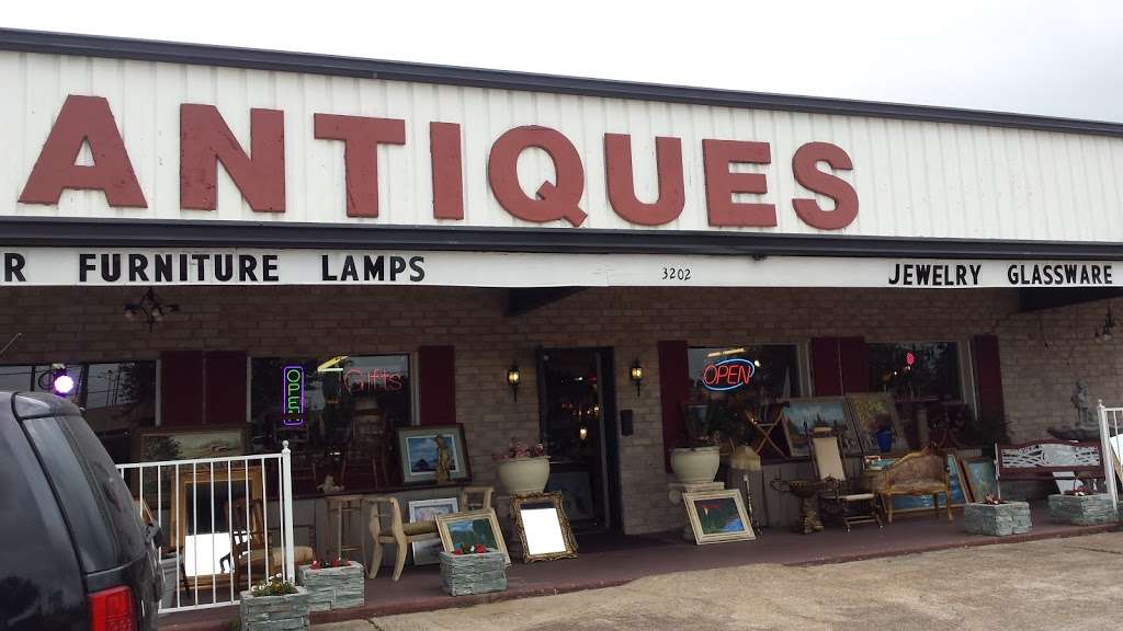 Antiques & Decor | 3202 S Main St, Stafford, TX 77477 | Phone: (281) 499-9669