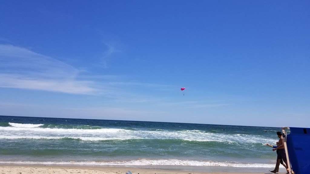 Atlantic View Inn | 20 Woodland Ave, Avon-By-The-Sea, NJ 07717, USA | Phone: (732) 774-8505