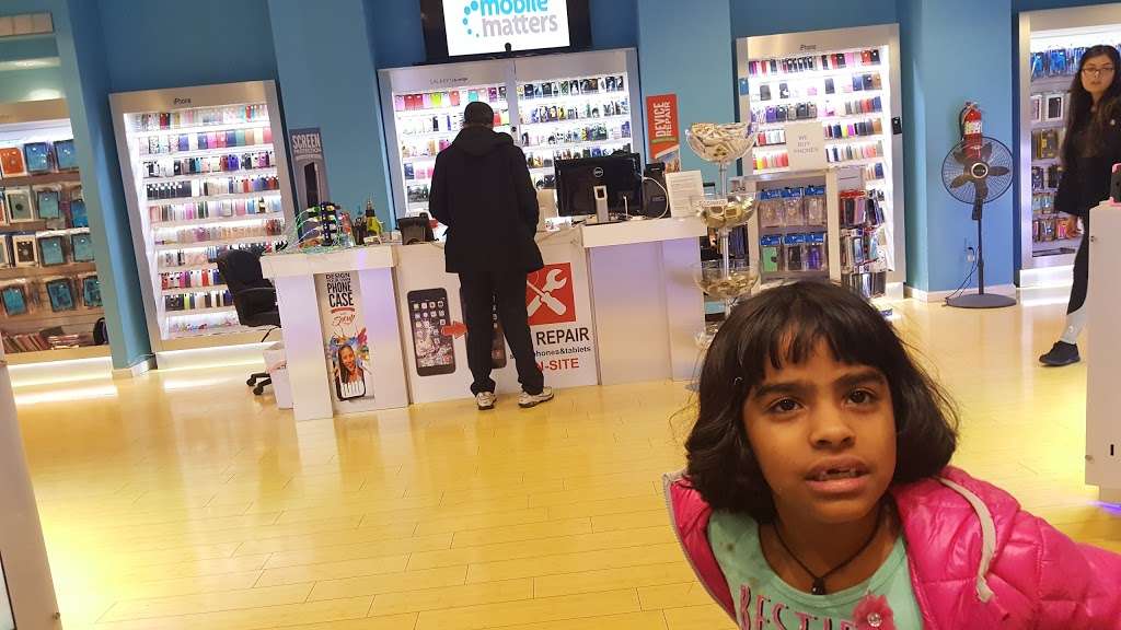 iFixandRepair - Menlo Park Mall | 100 Menlo Park, Space 1900, Edison, NJ 08837, USA | Phone: (732) 722-5349