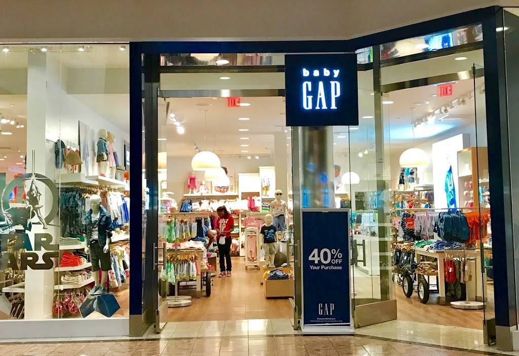 Gap | 1178 St Louis Galleria St, Richmond Heights, MO 63117, USA | Phone: (314) 727-5996