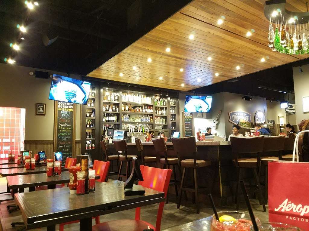 Red Robin Gourmet Burgers and Brews | 103 Chicago Ridge Mall, Chicago Ridge, IL 60415 | Phone: (708) 459-8468