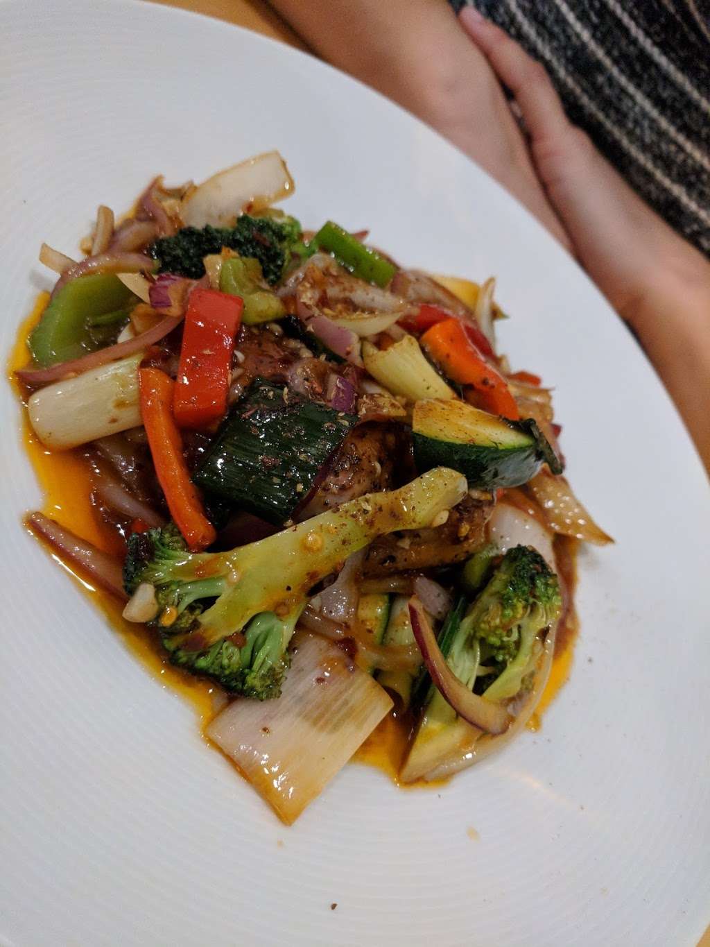 Han 202 Restaurant | 605 W 31st St, Chicago, IL 60616, USA | Phone: (312) 949-1314