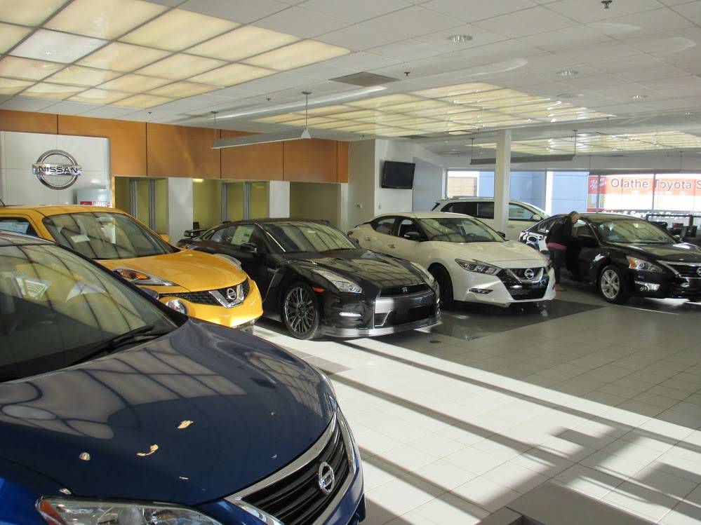 McCarthy Nissan | 683 N Rawhide, Olathe, KS 66061, USA | Phone: (913) 324-7364