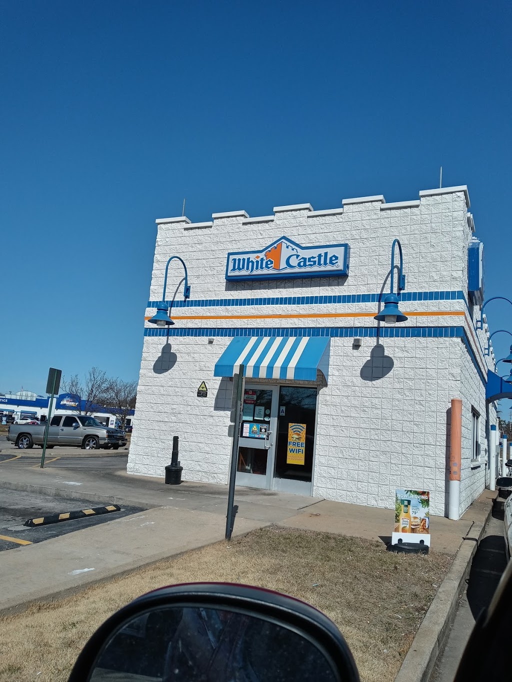 White Castle | 11120 New Halls Ferry Road, Florissant, MO 63033 | Phone: (314) 831-1666