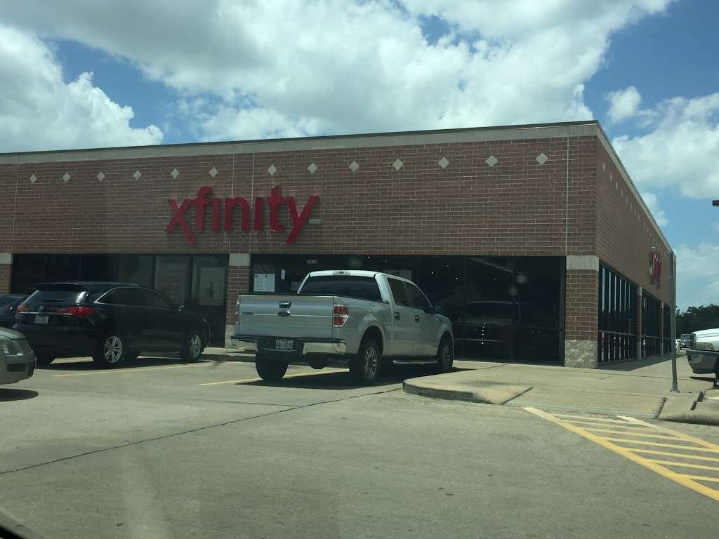 Xfinity Store by Comcast | 2616 S Voss Rd, Houston, TX 77057 | Phone: (800) 934-6489