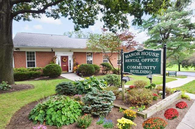 Manor House Apartments | 1415 Spencer Ave, Lancaster, PA 17603 | Phone: (717) 393-9610