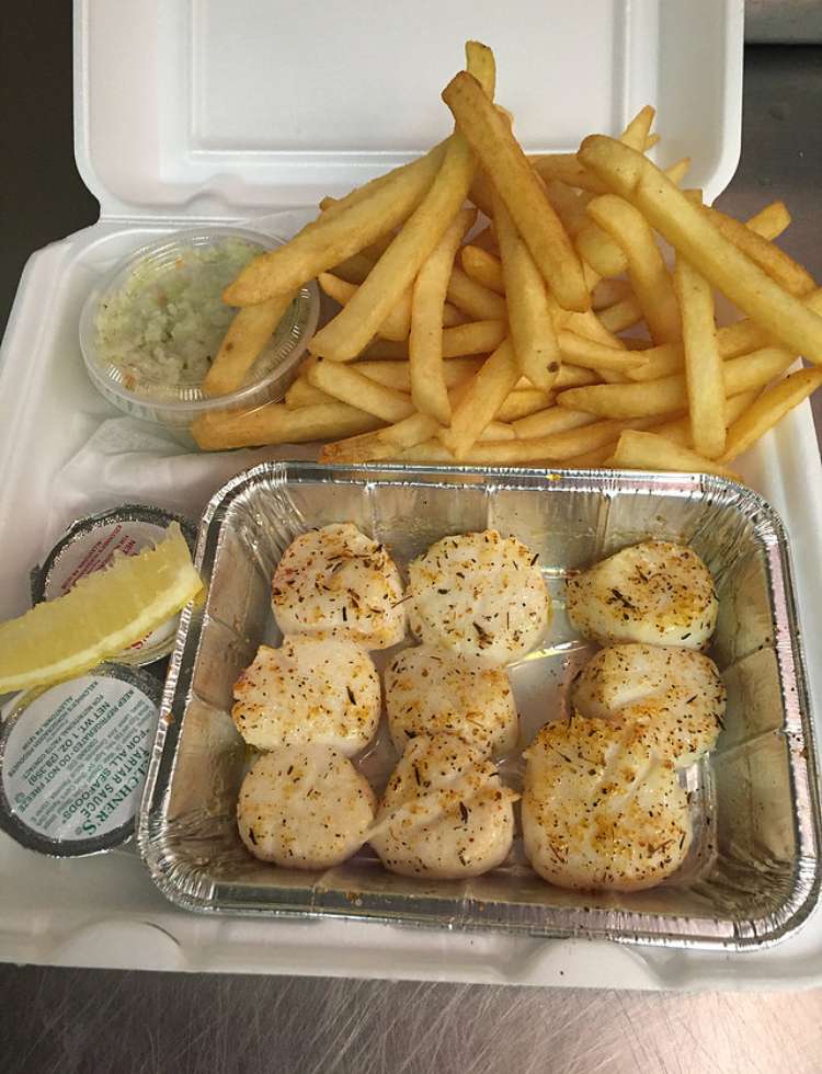 Bobs Seafood Market of Northfield | 1121 Tilton Rd, Northfield, NJ 08225, USA | Phone: (609) 646-2486