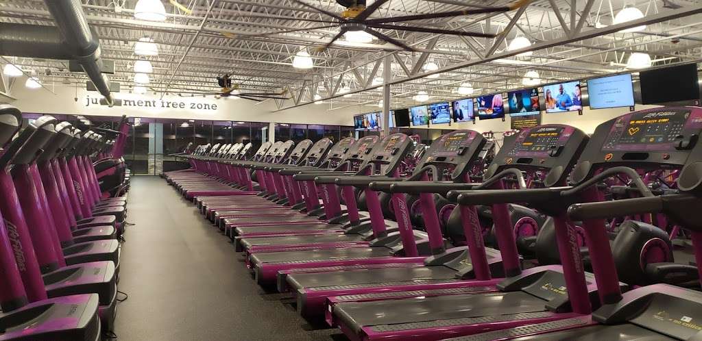 Planet Fitness | 715 Crescent St, Brockton, MA 02302, USA | Phone: (508) 510-4936