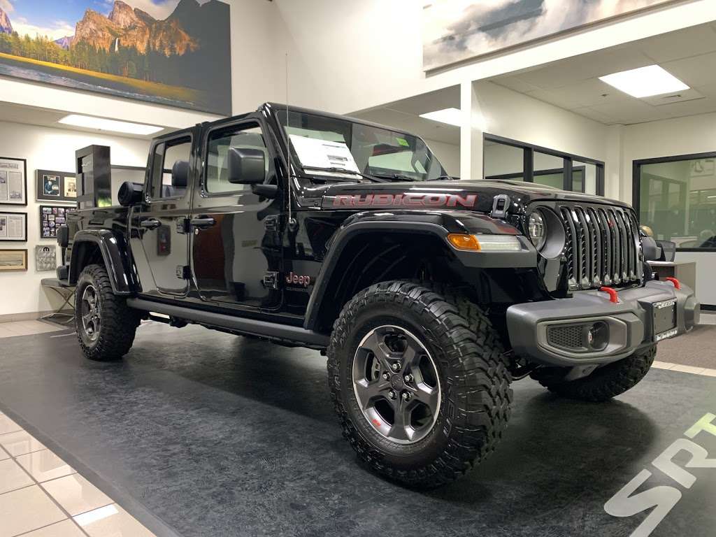 Glenn E. Thomas Dodge Chrysler Jeep | 2100 E Spring St, Signal Hill, CA 90755, USA | Phone: (562) 426-5111