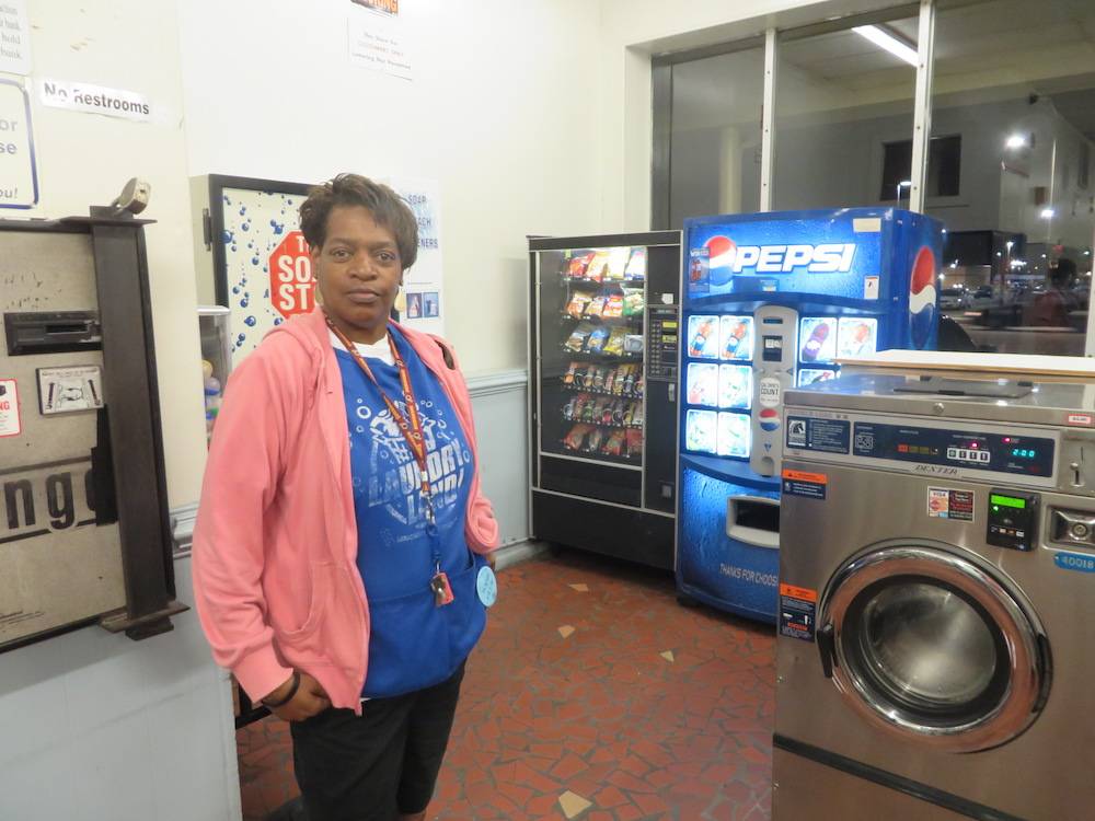 Laundry Land | 608 E Little Creek Rd, Norfolk, VA 23505, USA | Phone: (434) 793-2011