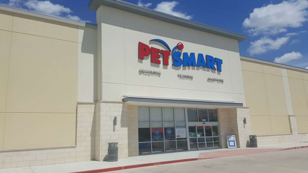 PetSmart | 5440 El Dorado Blvd Suite 1500, Houston, TX 77059, USA | Phone: (281) 667-9435