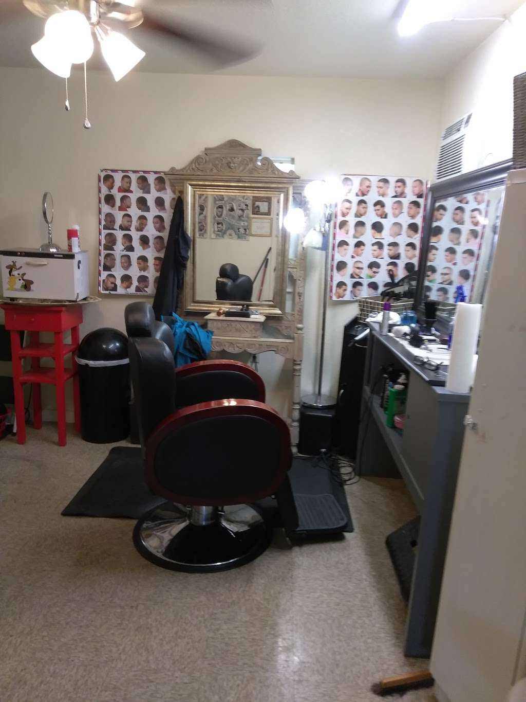 Loves Barber Shop | 5615 Randolph Blvd, San Antonio, TX 78233 | Phone: (210) 392-4607