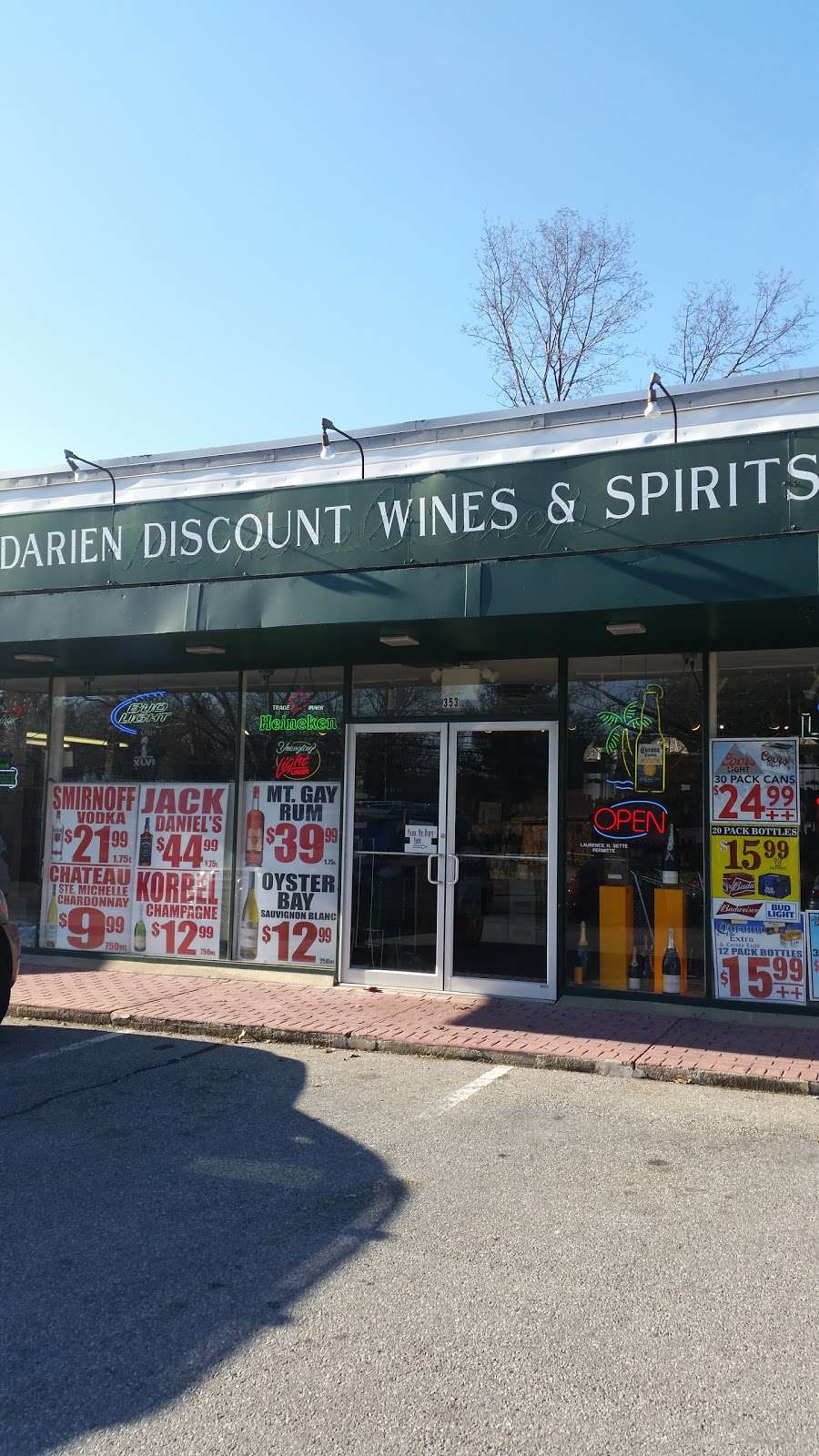 Darien Discount Wines and Spirits | 353 Post Rd, Darien, CT 06820, USA | Phone: (203) 655-3913