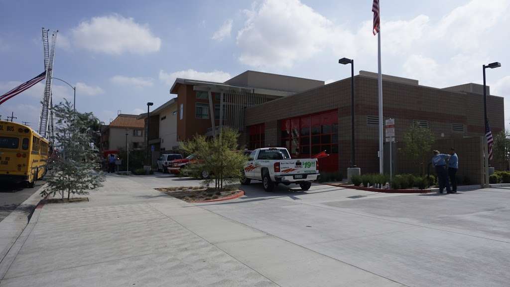 Los Angeles City Fire Station 7 | 14630 Plummer St, Panorama City, CA 91402 | Phone: (818) 892-4807