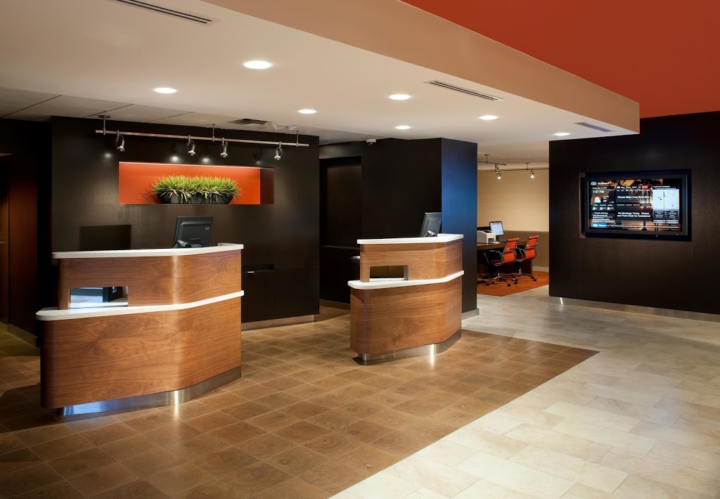 Courtyard by Marriott Orlando Airport | 7155 N Frontage Rd, Orlando, FL 32812, USA | Phone: (407) 240-7200