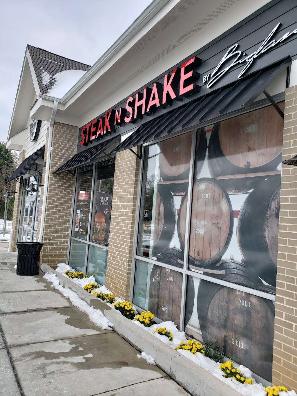 Steak n Shake | 4817 Freemansburg Ave, Palmer Township, PA 18045, USA | Phone: (610) 625-4949