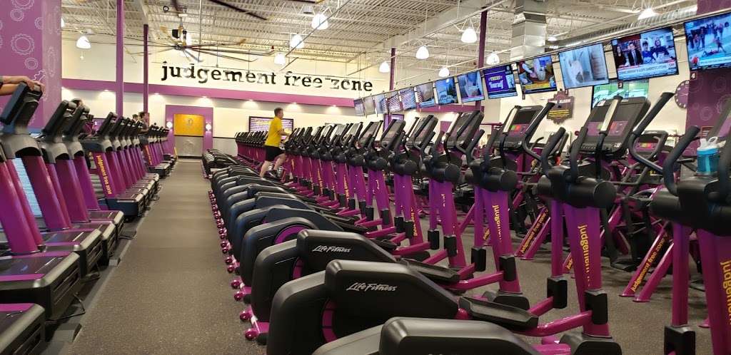 Planet Fitness | 200 Westgate Dr, Brockton, MA 02301, USA | Phone: (508) 857-3151