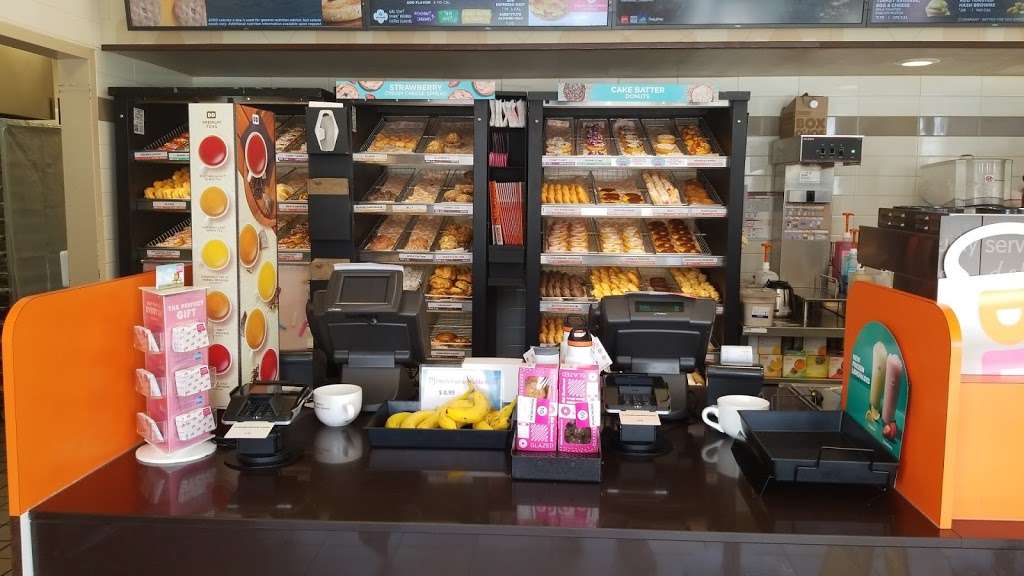 Dunkin | 18801 NW 2nd Ave, Miami, FL 33169, USA | Phone: (305) 655-2467