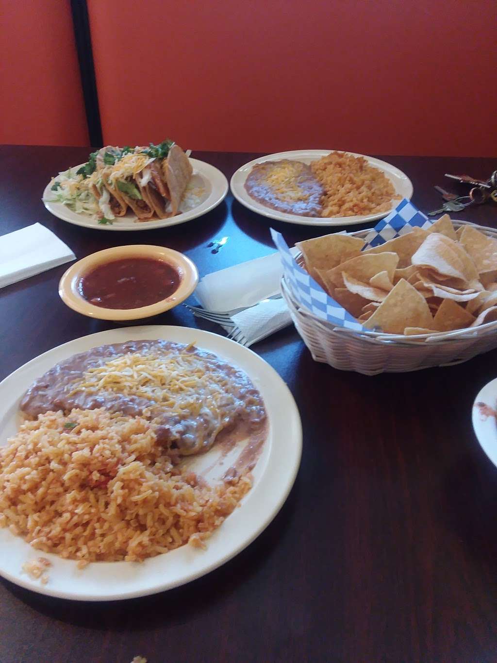 House of Taco | 254 N Market St d, Inglewood, CA 90301, USA | Phone: (310) 673-4372