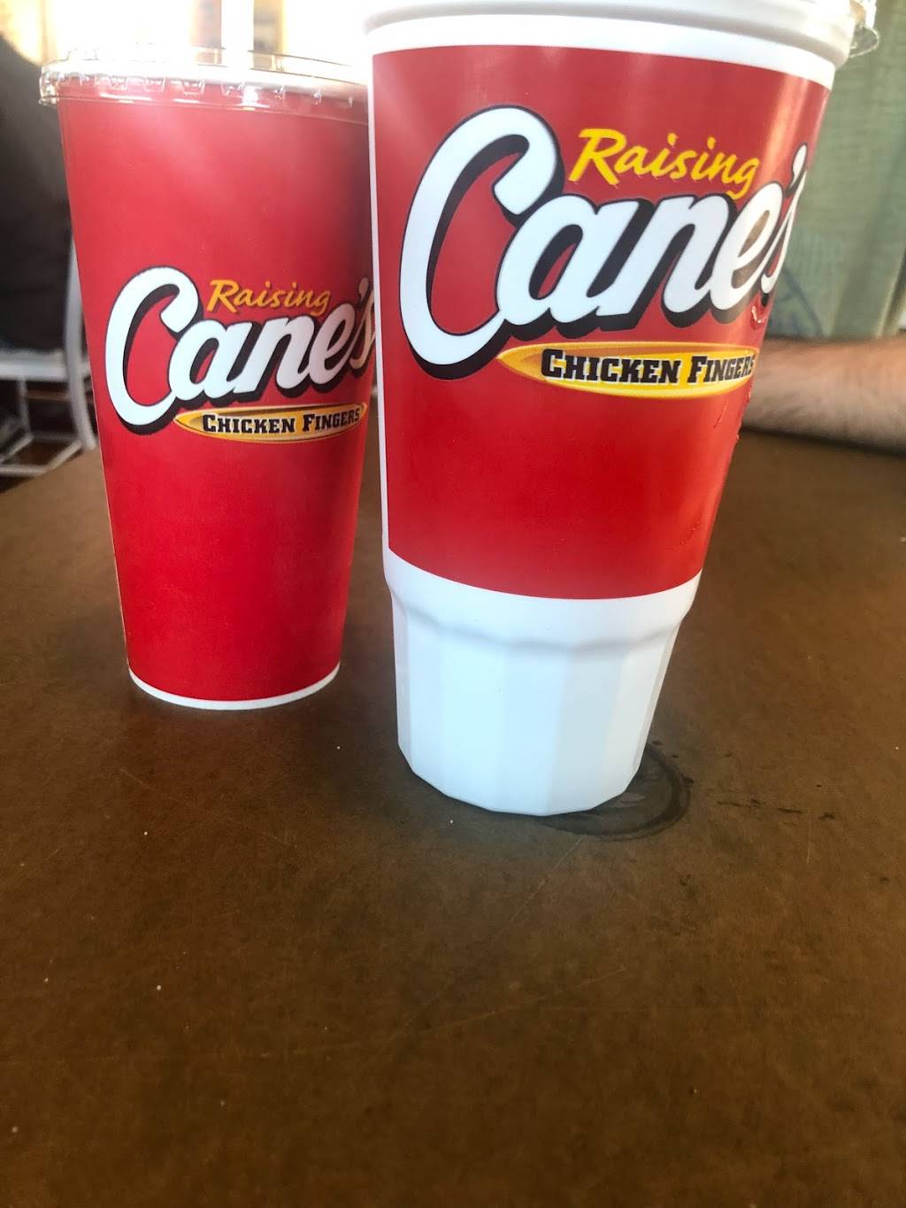 Raising Canes Chicken Fingers | 1127 Garth Brooks Blvd, Yukon, OK 73099, USA | Phone: (405) 350-3130