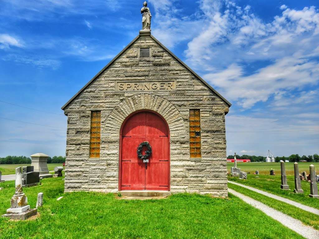 Springer Cemetery Chapel | 03-86-14-000-001.000-018, Columbus, IN 47201, USA
