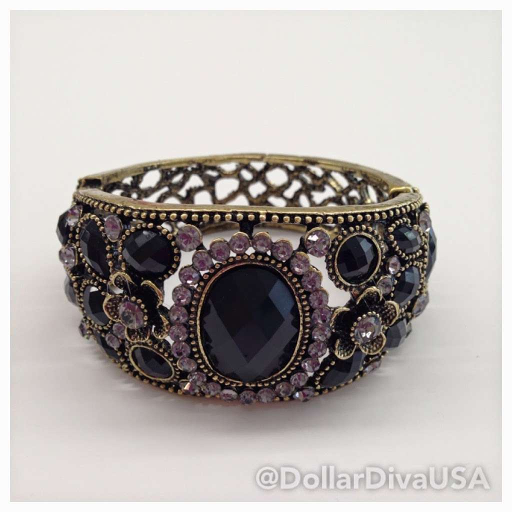 Dollar Diva | 238 E Graves Ave, Orange City, FL 32763 | Phone: (877) 803-3440