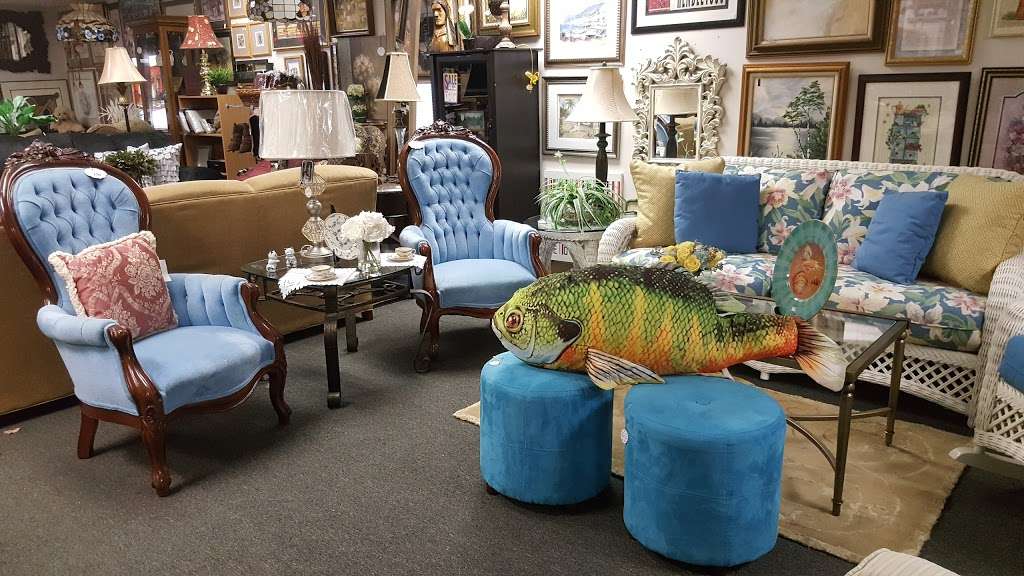 Twice as Nice Consignments | 104 NH-101A, Amherst, NH 03031, USA | Phone: (603) 886-0866