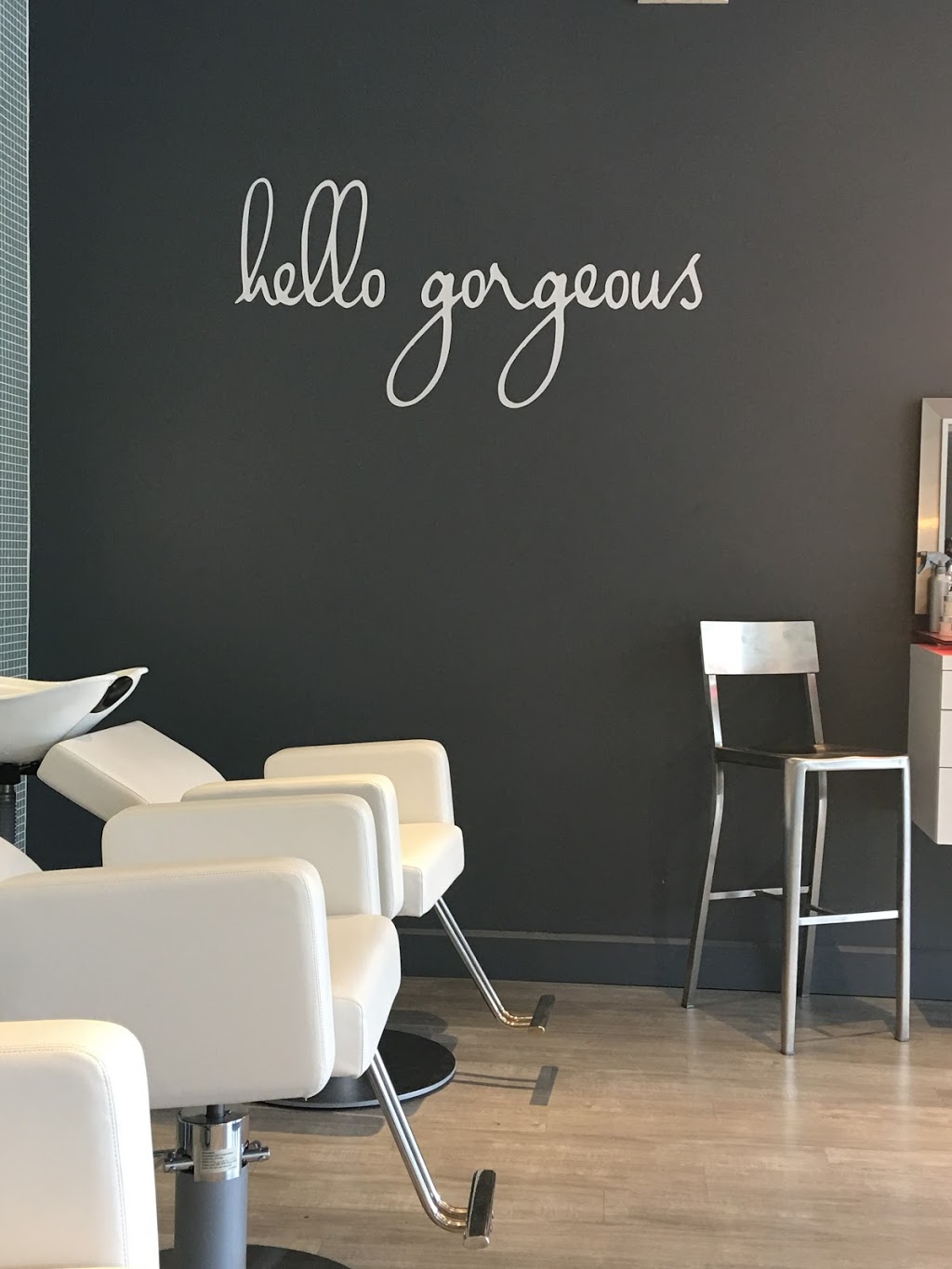 Blo Blow Dry Bar | 9210 San Jose Blvd, Jacksonville, FL 32257, USA | Phone: (904) 253-3368