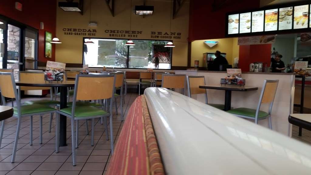 Del Taco | 30640 Benton Rd, Winchester, CA 92596, USA | Phone: (951) 325-5161