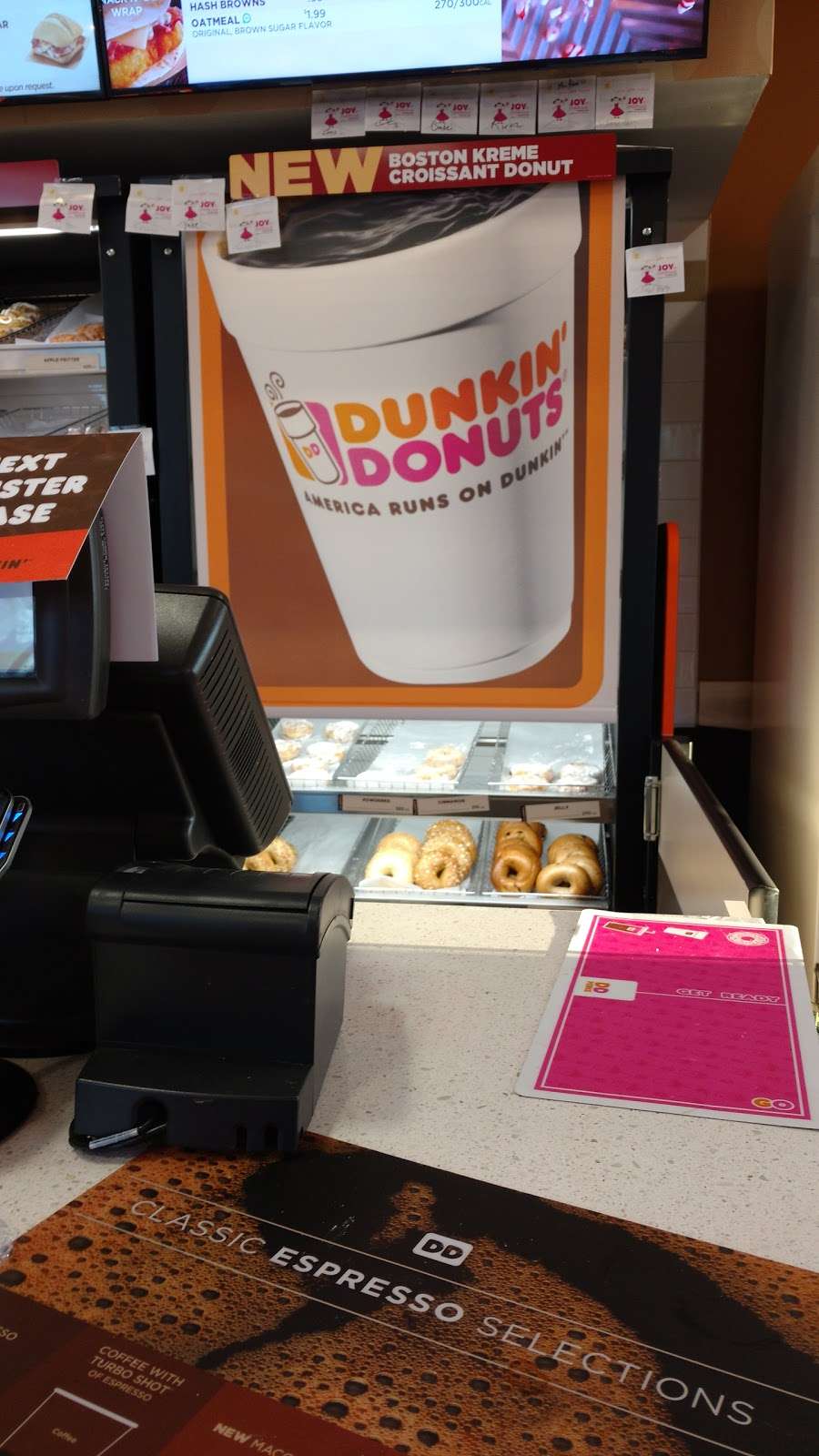 Dunkin Donuts | 174 Village Center Dr, Lusby, MD 20657, USA | Phone: (410) 326-9196