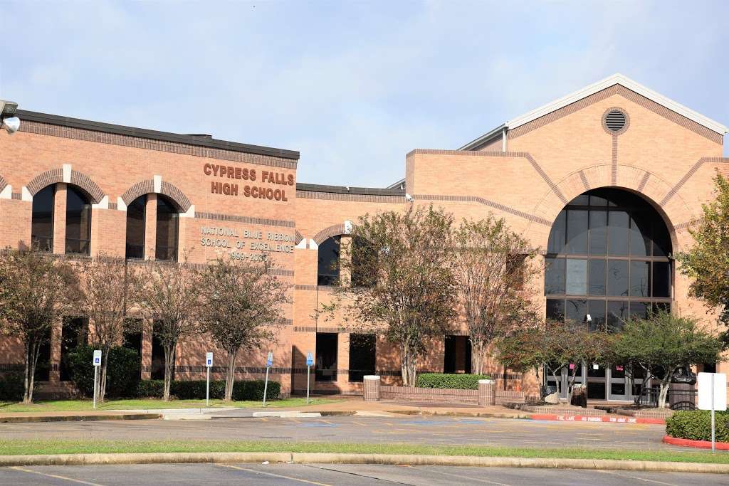 Cypress Falls High School | 9811 Huffmeister Rd, Houston, TX 77095, USA | Phone: (281) 856-1000