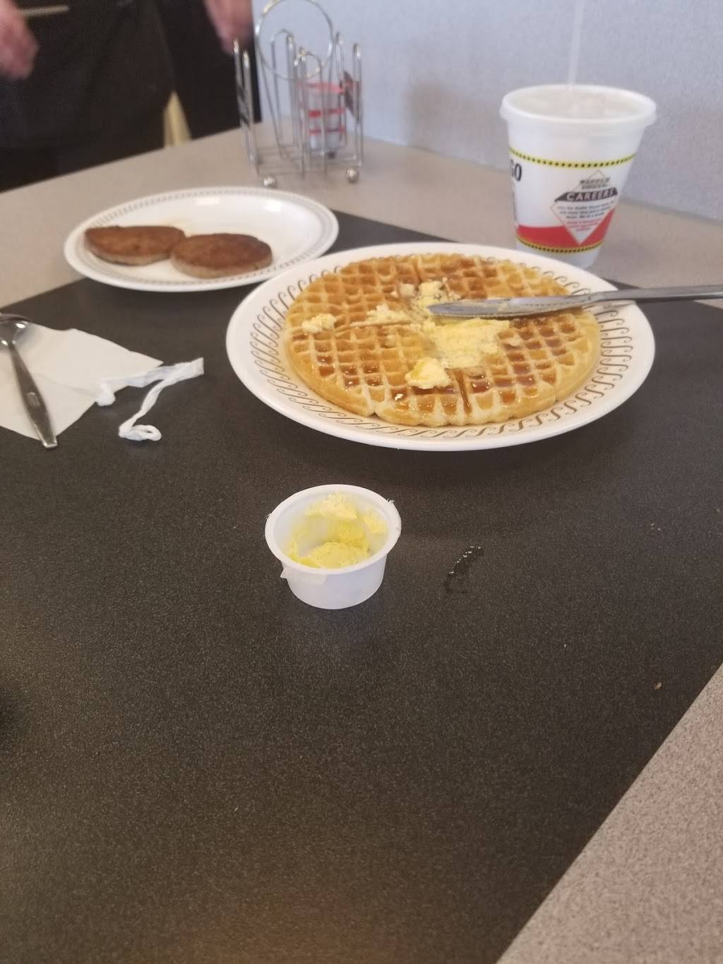 Waffle House | 9041 New Kings Rd, Jacksonville, FL 32219, USA | Phone: (904) 403-1384