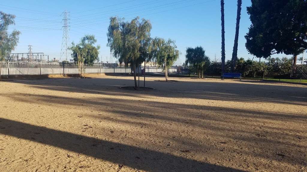 Rio San Gabriel dog park | Rio San Gabriel Park, 9612, Ardine St, Downey, CA 90241, USA