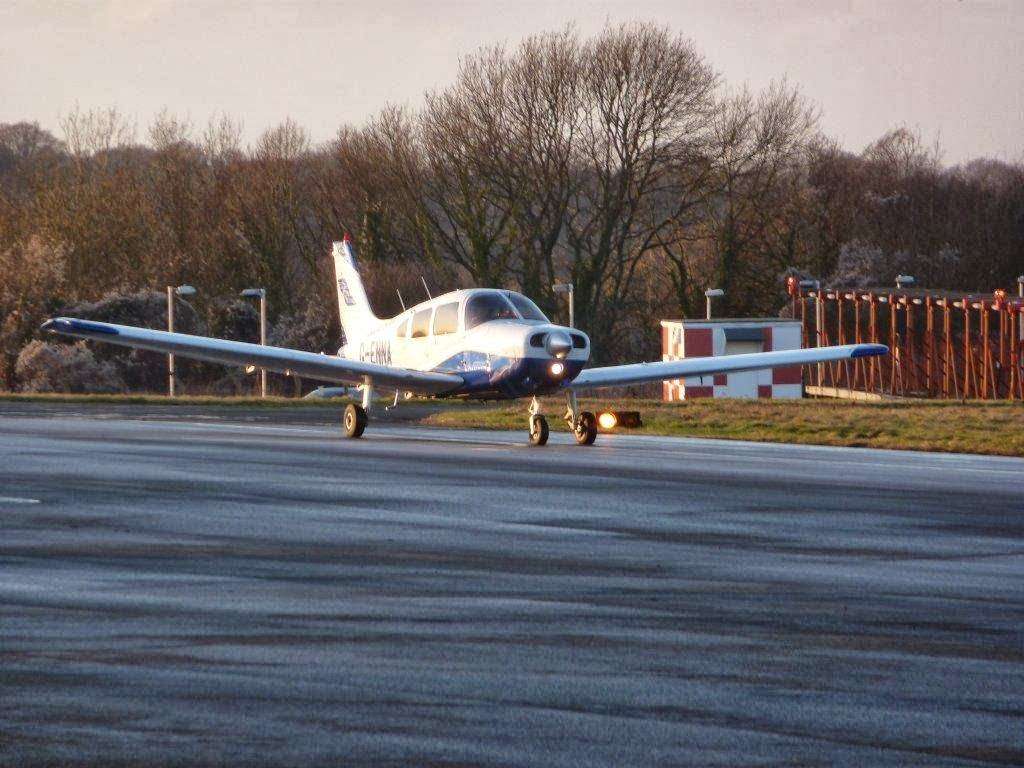 EFG Flying School | Biggin Hill Airport, Kent TN16 3BN, UK | Phone: 01959 540054